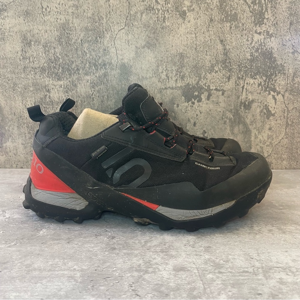 Five Ten 5.10 Camp Four Goretex Hiking Boots Mens sz 11.5